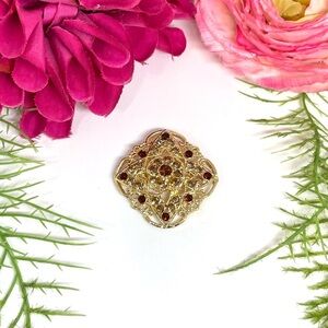 NEW⚜️Golden Crystal Cluster Embellished Brooch